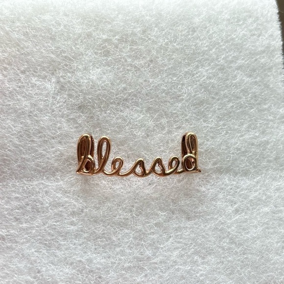 4/$20 Stella & dot Keep Collective script word “blessed” charm in rose gold - Picture 5 of 8